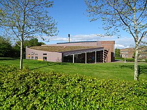 Centre for the Creative Industries - Glyndwr University, Wrexham (geograph 6141637)