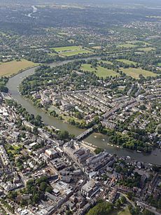 Cmglee London Richmond aerial