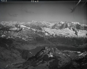 ETH-BIB-Gross, Aubrig, Wägitaler See, Glärnisch-Inlandflüge-LBS MH01-008145