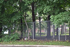 Howard M. Hanna, Jr., House through the fence