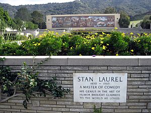 Laurel grave