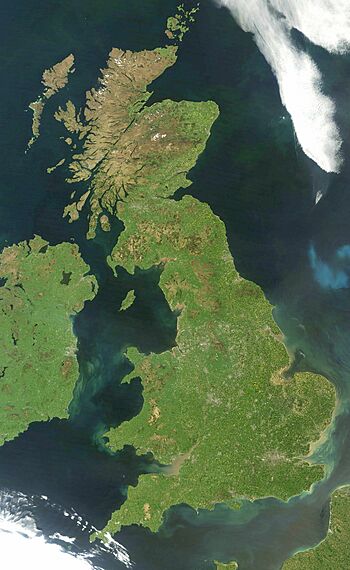 MODIS - Great Britain and Northern Ireland - 2012-06-04 during heat wave (cropped).jpg