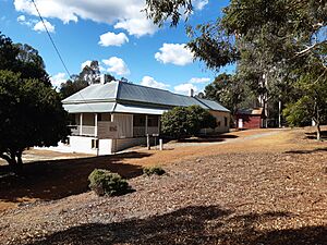 Mill Manager's Residence, Jarrahdale, April 2020 01