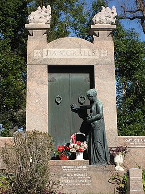 MoralesArlingtonTombDoor