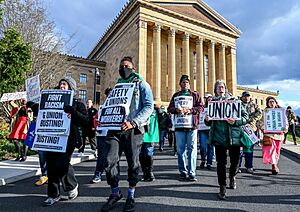 Philadelphia Art Museum workers rally - April 1, 2022-001