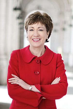 Senator Susan Collins 2014 official portrait.jpg