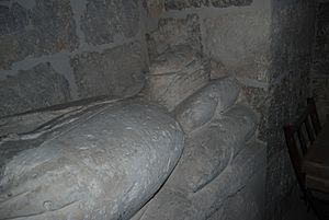 Sepulcro de la reina Leonor. Iglesia de Ntra. Sra. del Manzano de Castrojeriz--4