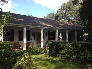 Shelton House of Raymond