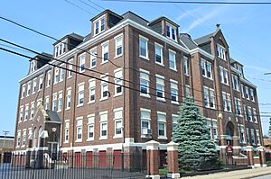 St Stanislaus School, Cleveland