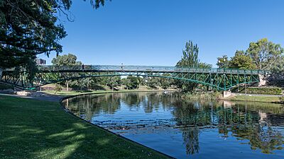 University Bridge, Adelaide, East view 20230207