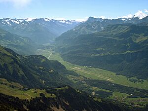 5949 - Meiringen viewed from the Rothorn - Meiringen Air Force Base