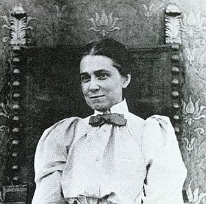 Anne L. Gregory (Van Briggle), 1900.JPG