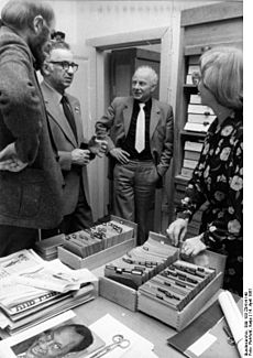 Bundesarchiv Bild 183-Z0414-148, Berlin, David Silberstein, Franz Loeser