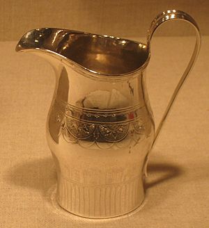 Creampot, circa 1800, Paul Revere silver collection, Worcester Art Museum - IMG 7621 (cropped)