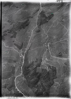 ETH-BIB-Lampenberg, Hölstein v. N. aus 3000 m-Inlandflüge-LBS MH01-003304