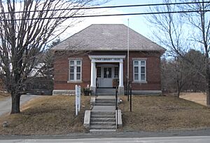HanoverTownLibraryEtna