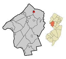 Map of Califon in Hunterdon County. Inset: Location of Hunterdon County highlighted in the State of New Jersey.