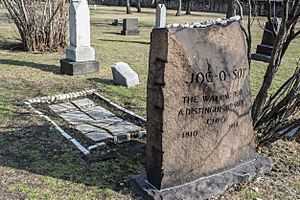 Joc-O-Sot grave rear wide - Erie Street Cemetery - Cleveland - 2016-02-07 (24795962361)