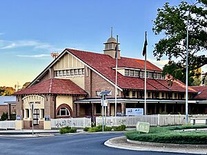 Lands Office, Orange, NSW, 2022, 01