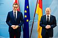 Mateusz Morawiecki spotkał się z kanclerzem-elektem Niemiec Olafem Scholzem w Berlinie (2021.11.25) 3