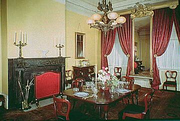 Merchants Museum Living Room LC-G602-CT--053- color