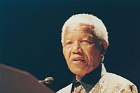 Nelson Mandela, 2000 (2)
