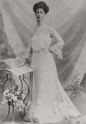 Portrait- Goldstein, Vida 1903 (cropped)