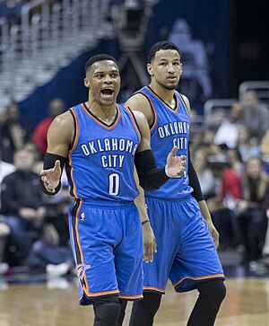 Russell Westbrook (32891950495)