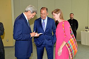 Secretary Kerry and Ambassador Power Chat With Russian Foreign Minister Lavrov Before a P5+1 Meeting Hosted by UN Secretary-General Ban at UN Headquarters in New York City (21810786412)