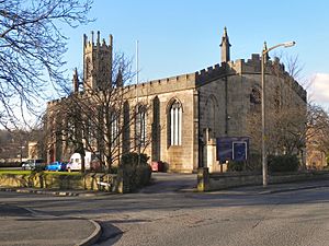 St James Church, Oldham.jpg
