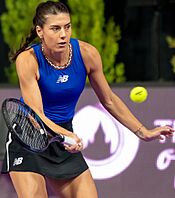 TransylvaniaOpen 2023 Sorana Cîrstea vs Lys Eva 3-6, 3-6 (53269147381) (cropped) 2