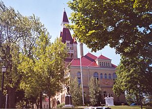 WashingtonCountyWisconsinCourtHouse