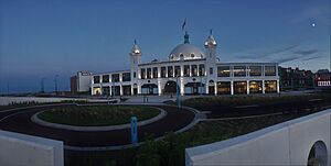 Whitley-bay-dome-2018