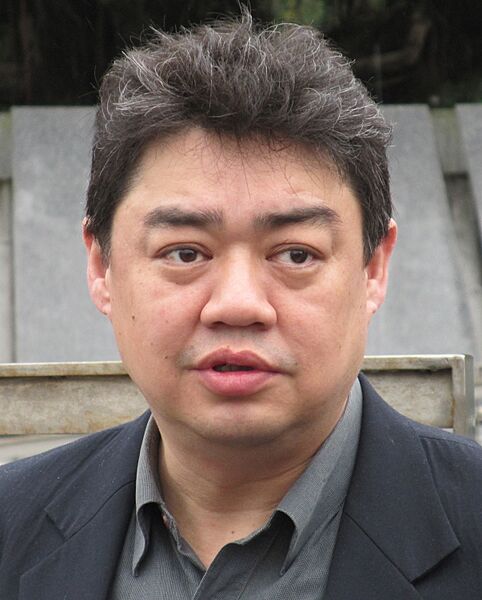 Wu'erkaixi from VOA (3x4 cropped)