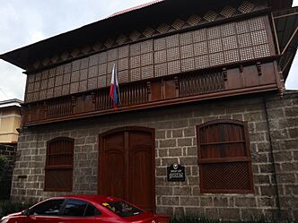 Ylagan-Dela Rosa Mansion front (JP Rizal Street, Taal, Batangas; 11-02-2024)