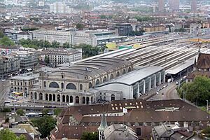 Zuerich Hauptbahnhof-2