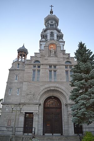 Église de Sainte-Anne-des-Plaines 02