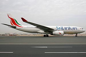 Airbus A330-243, SriLankan Airlines AN1241498
