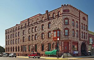 Calumet Hotel 2012