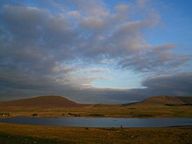 Cauldstane Slap across Harperrig Reservoir - geograph.org.uk - 343563.jpg