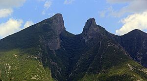 Cerro de la silla201308-1