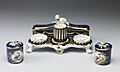 Chelsea Porcelain Factory - Inkstand - Walters 48842 (2)