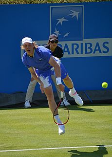 Andy Murray beats world number 10 Hubert Hurkacz to reach Vienna Open  second round, Dan Evans falls - Eurosport