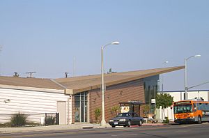 Encino-Tarzana Branch, Los Angeles Public Library