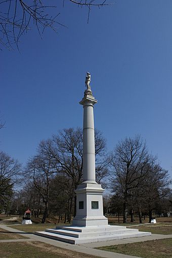 Fort Mercer Monument.jpg