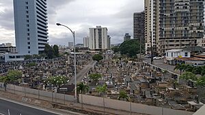 Mo'ili'ili Japanese Cemetery