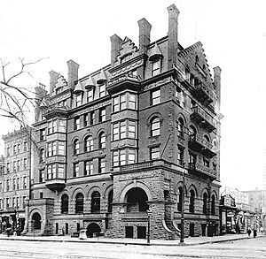 Mount Morris Bank Building 03