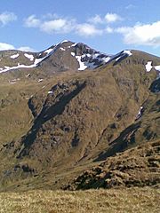 Mullach Fraoch-choire from its NW ridge - geograph.org.uk - 821444 (cropped).jpg