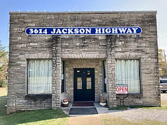 Muscle Shoals Sound Studio.jpg