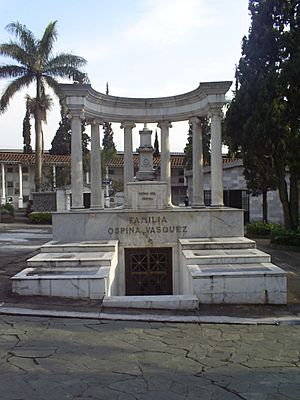 Museo Cementerio San Pedro(8)-Medellin